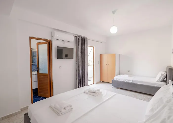 Joel Center * Saranda